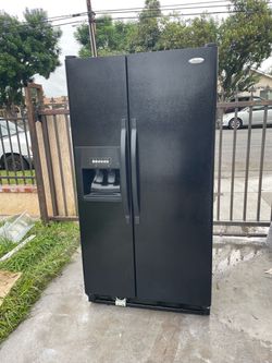 Side by side whirlpool refrigerator 23 cu ft