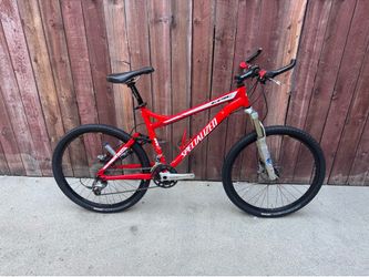 2003 - 26’ SPECIALIZED EPIC FSR / Aluminum frame size “Large” - 9 speed - $650 OBO