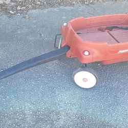 Radio Flyer Kids Wagon