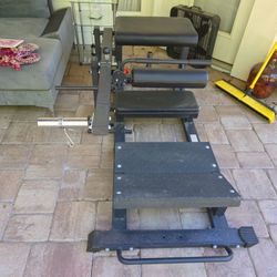 Hip Trust Machine 