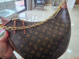 Louis Vuitton Hobo Loop Bag