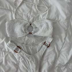 White Bikini 
