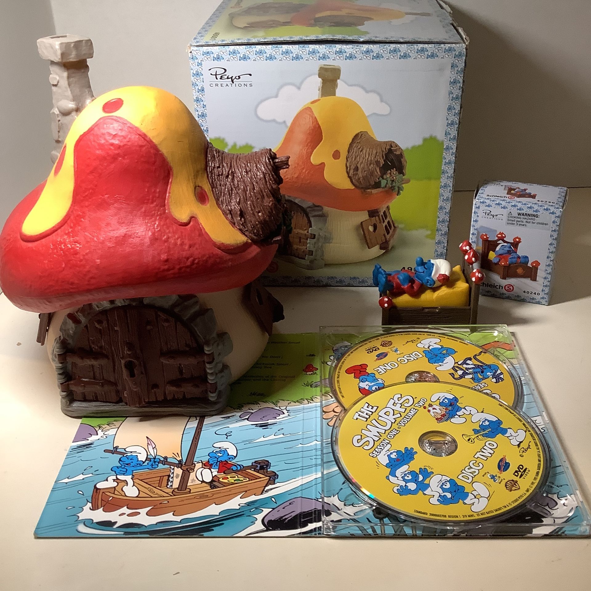 Smurfs House PEYO