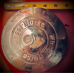 Wheel Horse Hub Cap
