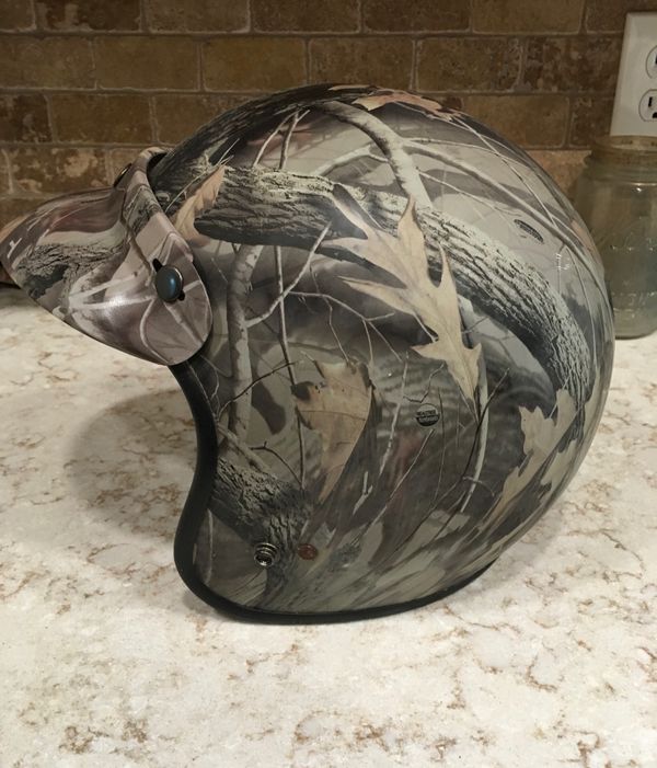 Woodland Realtree camouflage ATV / UTV 4 wheeler helmet size medium