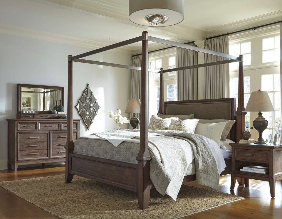 Stunningly Chic 4 Poster Canopy King Bed Bedroom Set