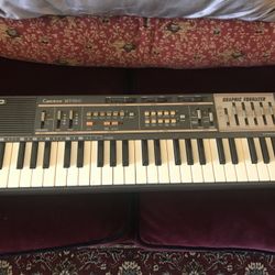 Casio MT-100 Vintage Keyboard 