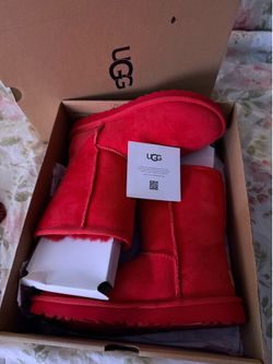 UGG Classic Short Boots