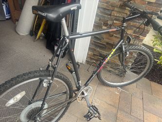 Novara Arriba Mountain Bike for Sale in San Diego CA OfferUp