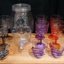 Skull Dispenser With 9 Goblet 