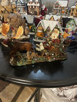 Christmas houses and statues