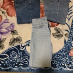 Three used Levi's  one 550, 501  sizes 34/30 and one 30/30 George slim for men