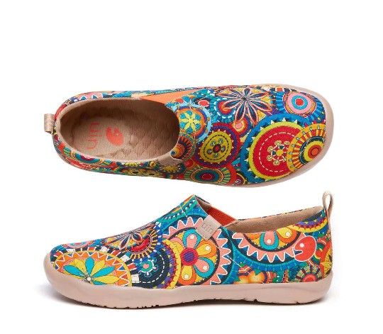 Brand New UIN Womens shoes