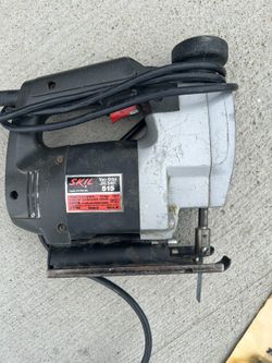 Jig Saw And Replacement Saws