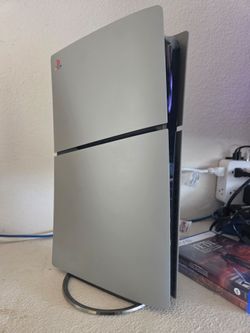PS5 Slim (Everything Included!)