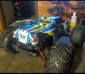 Brand new N Sealed  Extremely Big LAEGENDARY 1:10 Scale 4x4 Off-Road RC Truck - Hobby Grade Brushed Motor Truck