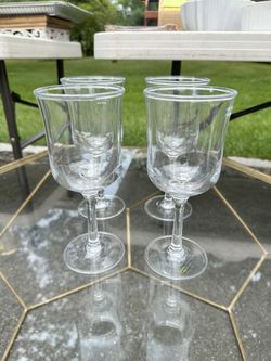 BPA FREE- Outdoor Plastic Wine Glasses