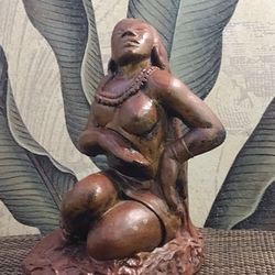 Vintage Native Tribal Ceramic Malaysian Woman Statue Mountain Cultural