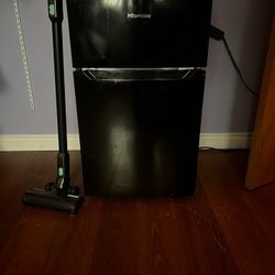 mini fridge with freezer