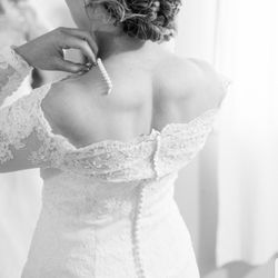 Size 10 Mermaid Style Davids Bridal Dress 