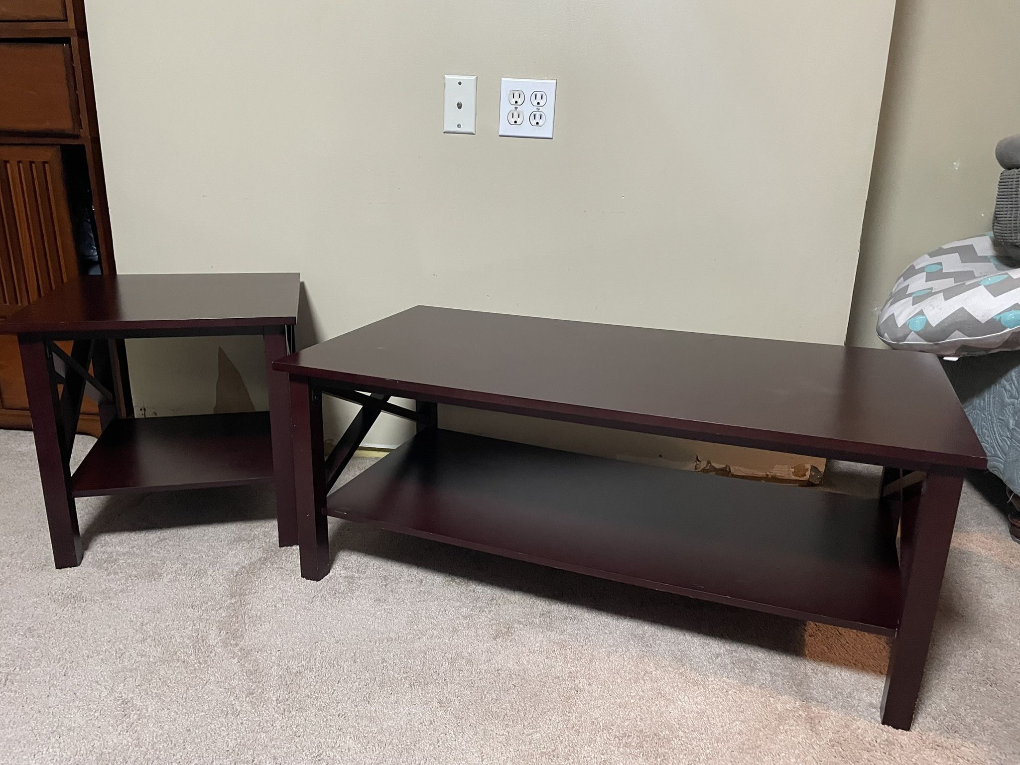 Coffee & End Table Set