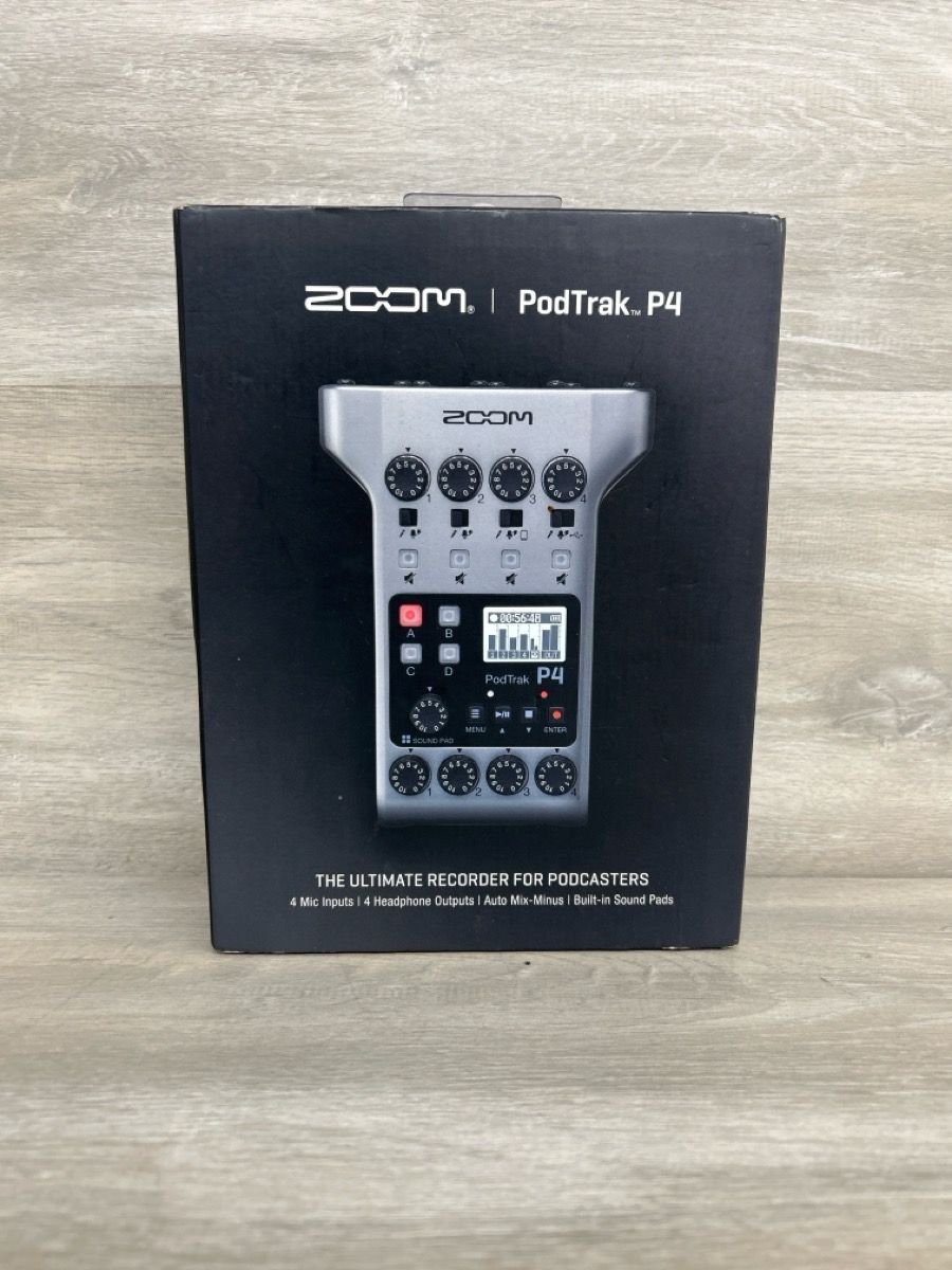 Pawn Central – Zoom PodTrak P4 Podcast Recorder (PO1020117) – 90% Condition