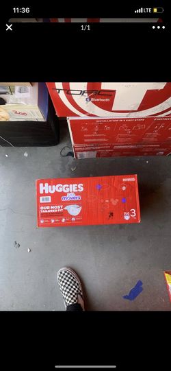 Huggies little movers size 3, 84 count