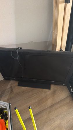 Vizio 1080 p 50” tv