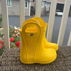 Crocs Kids’ Handle It Rain Boot yellow size 1