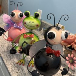 New Garden Metal Decoration Ask $10 Per Each 