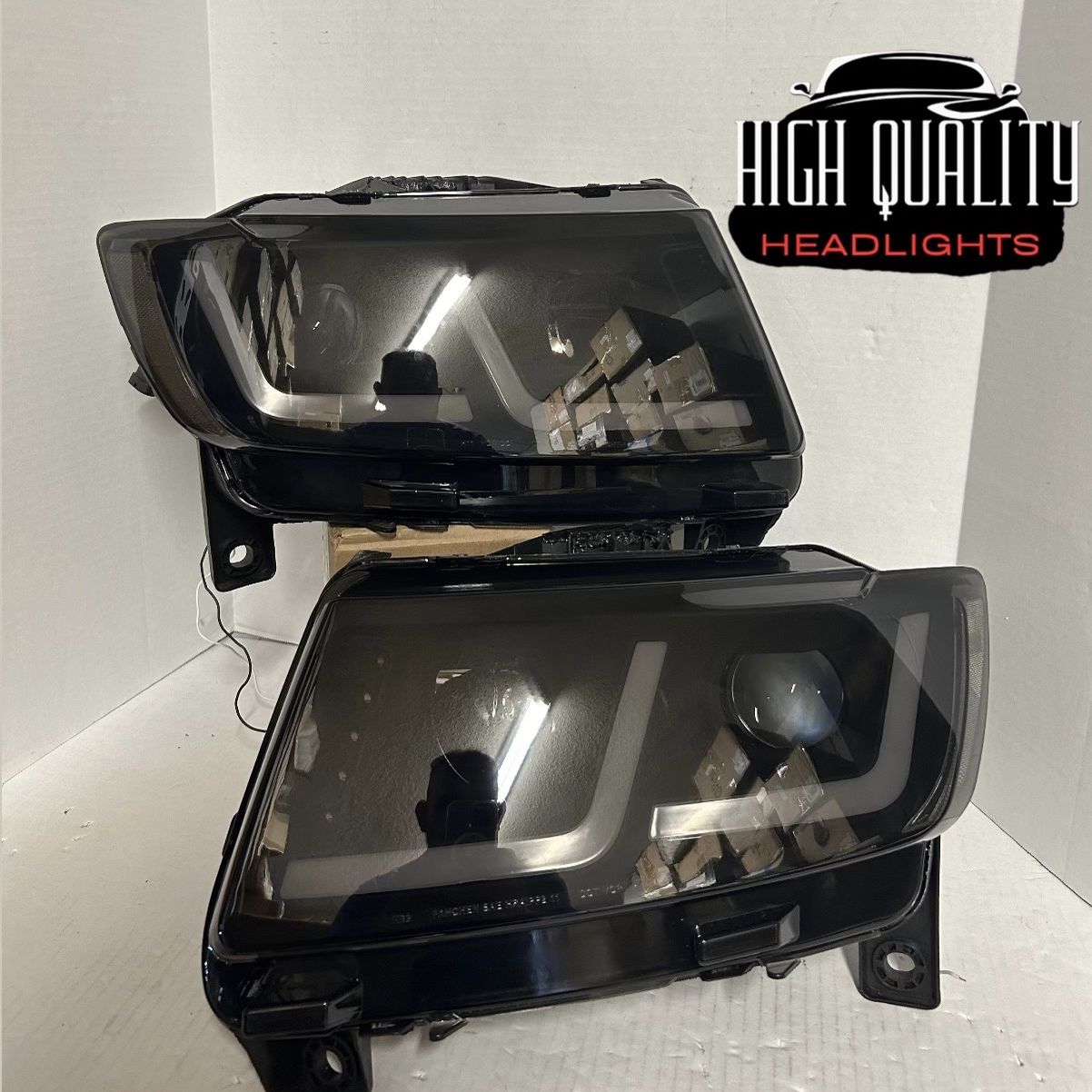 Jeep Grand Cherokee Headlight 2011/2013