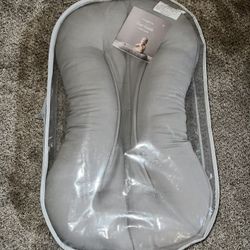 Snuggle Me Organic Lounger - Stone 
