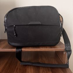 Clever Supply Co. - Camera Sling