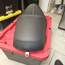 Harley-Davidson Stock Seat