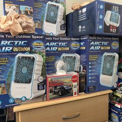 Community garage sale right by 75th and Union Hills on 75th Dr. arrowhead Saturday the seventh March