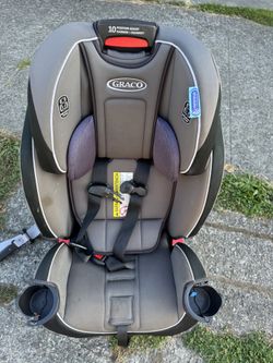 Graco SlimFit 3-in-1 Car Seat - 2021, $120