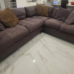 Sectional 