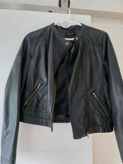 New Look Black Faux Leather Biker Moto Jacket Women’s Size M Gold Zip