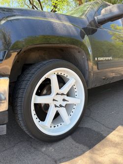 24 inch Niche wheels Just powder codded