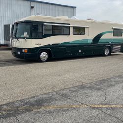 1996 Magna Country Couch