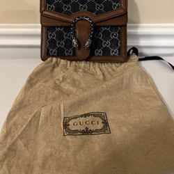 Gucci Bag - serial Number D0(contact info removed)7