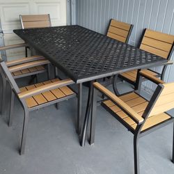 Outdoor patio furniture set 7 piece dining set table and 6 chairs