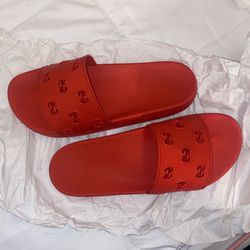 Gucci GG Slide Red Size 9