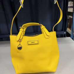 DKNY BAG