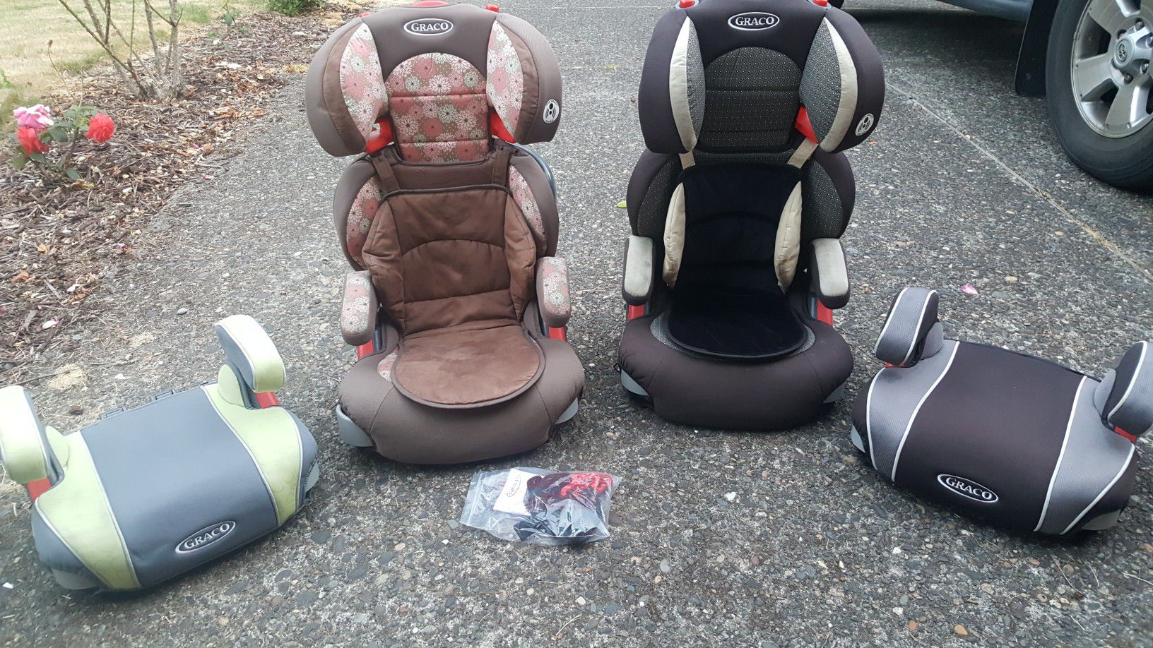 Graco booster and car seats