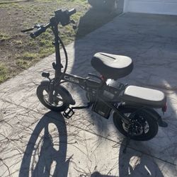 E BIKE 1000 Watts ( LOOKING TO TRADE FOR A GAS MOPED ONLY) 
