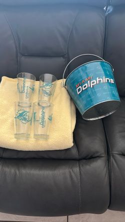 Dolphins Ice Bucket and 4 Beer Glasses