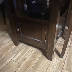 Kitchen Table With 3 Chairs 