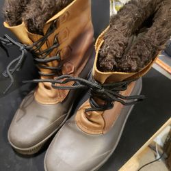 Sorel Badger Made in Canada Womens Sz 10 Leather Rubber Laced Work Outdoors Winter Snow Boots.