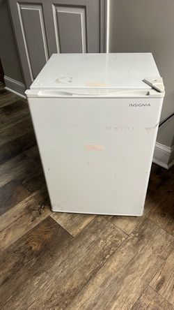 Insignia Mini Fridge